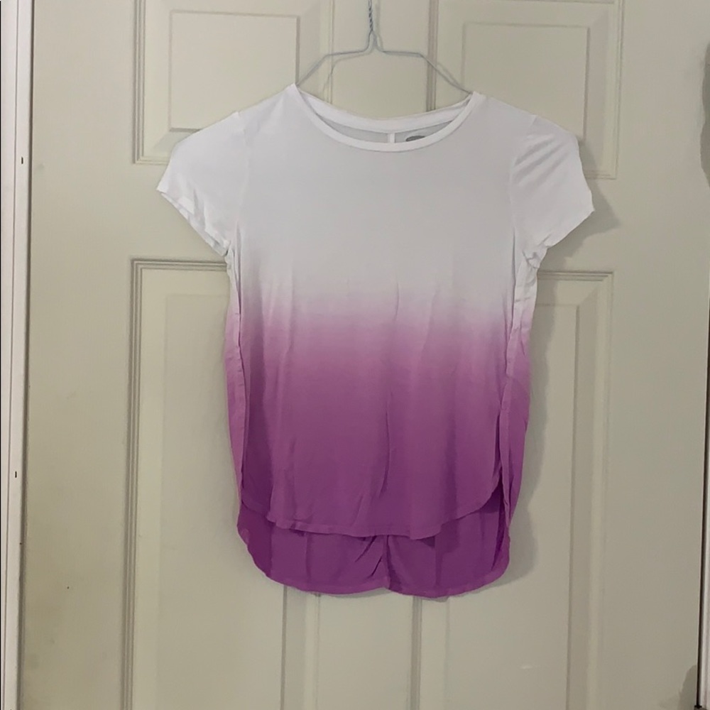 Old Navy T-Shirt
